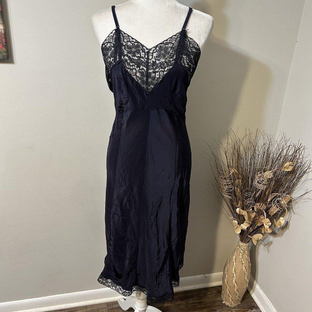Vtg DEENA Fine Lingerie Navy Blue Lace Trim Chemise Nightgown Acetate Sz 36/ L